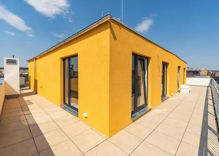 One Bedroom Penthouse Apartment # 82 In The Brand New Building Close To The City Center With Free Parking
