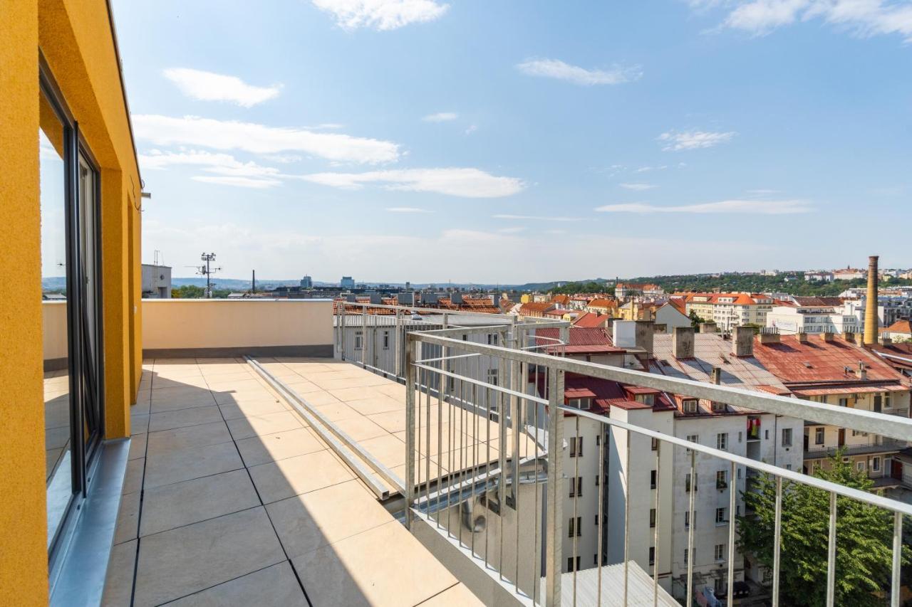 One Bedroom Penthouse # 82 In The Brand New Building Close To The Center With Free Parking 公寓 *